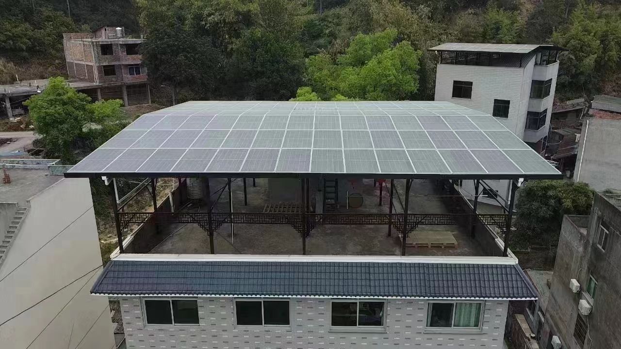 雅安15kw+10kwh自建别墅家庭光伏储能系统